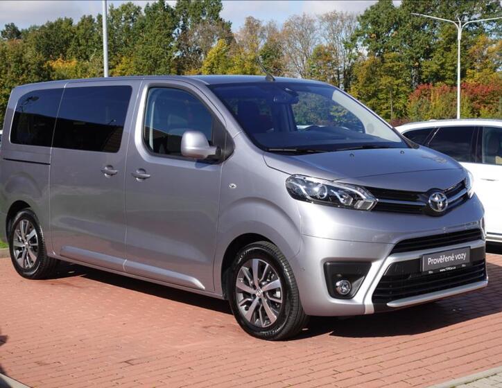 Toyota ProAce Verso 3