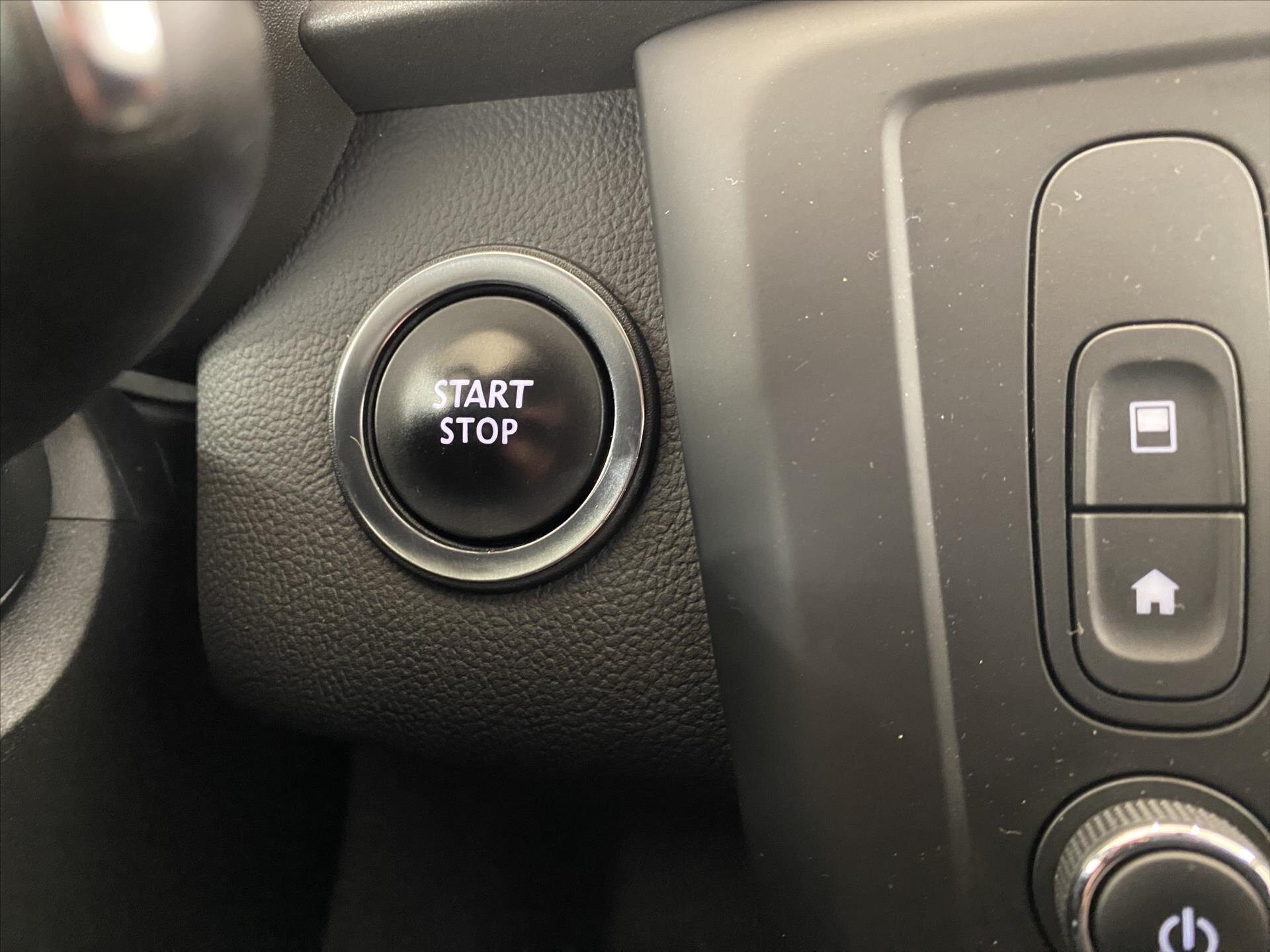 Renault Kadjar SUV 1,5 l 81 kw