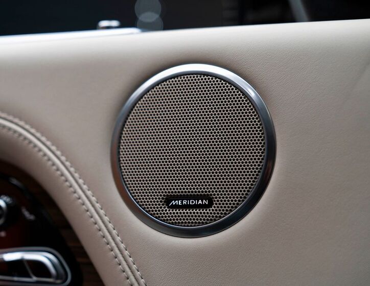 Land Rover Range Rover 22