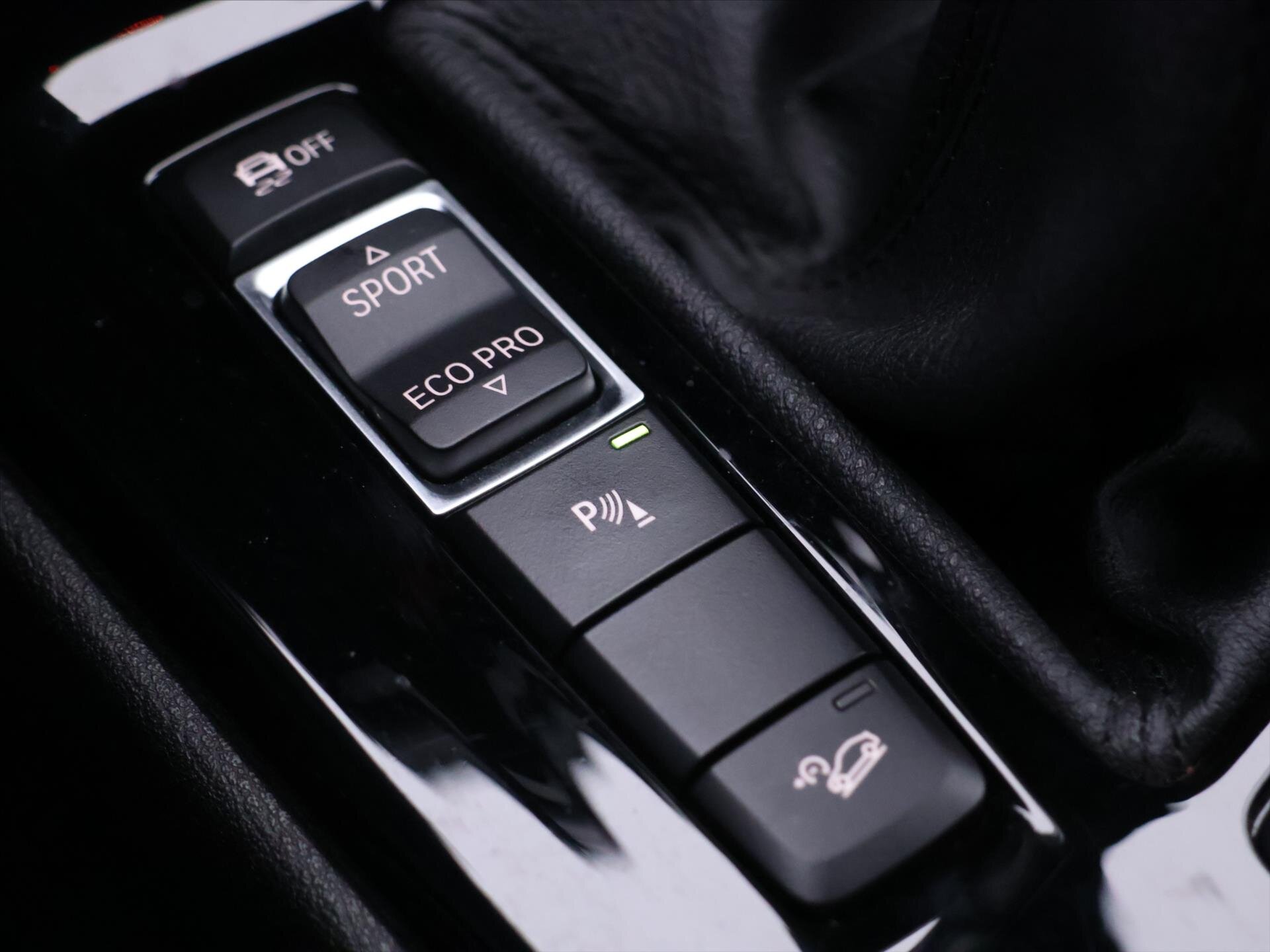 BMW X1 SUV 2,0 l 140 kw