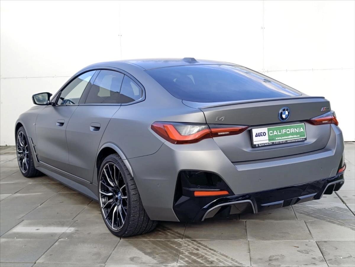 BMW i4 Sedan / Limuzína 0,0 400 kw