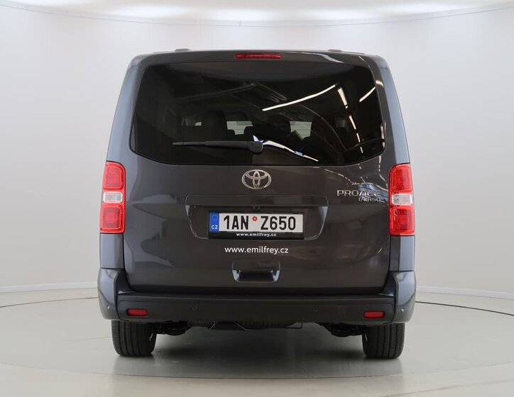 Toyota ProAce Verso VAN / Minibus 2,2 l 0