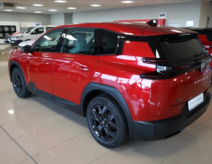 Citroën C5 Aircross SUV 1,2 l 100 kw