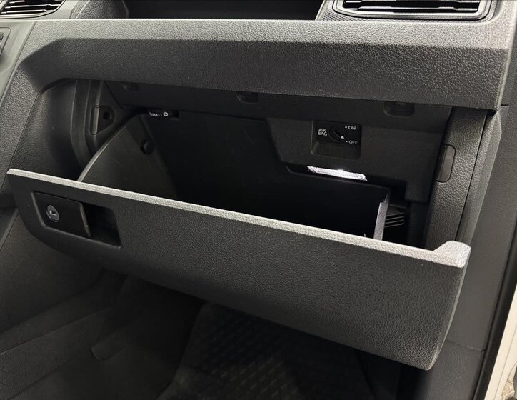 Volkswagen Caddy Ostatní 1,4 l 81 kw