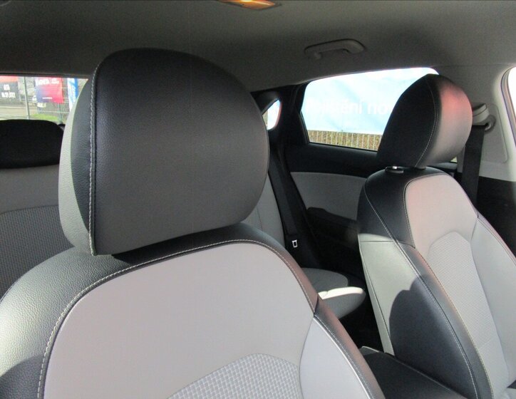 KIA Ceed Hatchback 1,4 l 103 kw