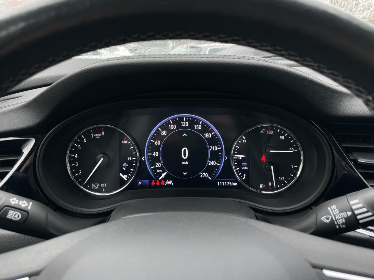 Opel Insignia Liftback 2,0 l 147 kw