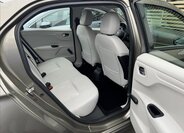 Peugeot 301 Sedan 1,6 l 85 kw