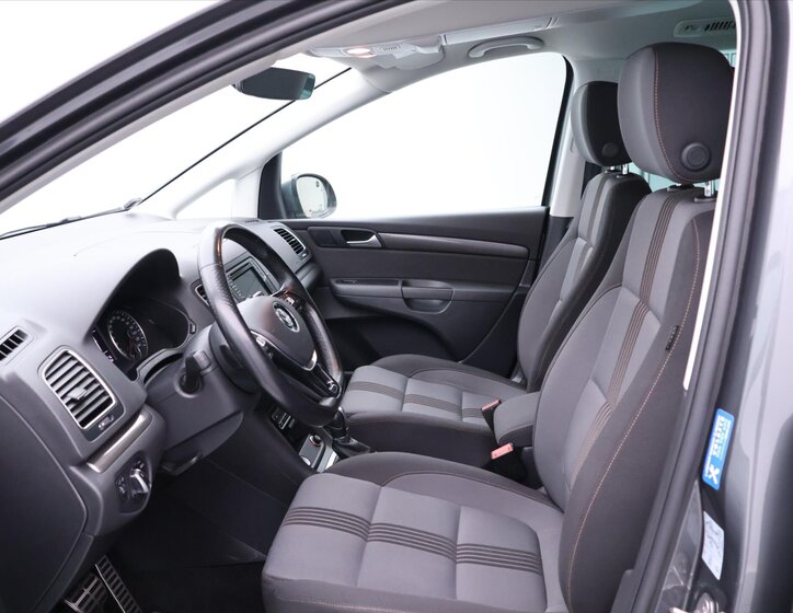 Volkswagen Sharan 12