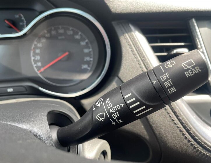 Opel Grandland X SUV / Terénní 2,0 l 130 kw