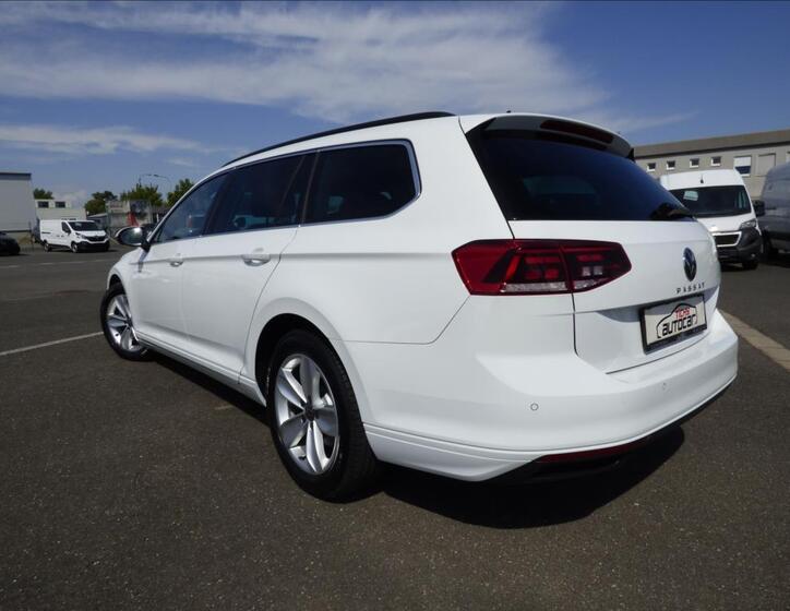 Volkswagen Passat 69