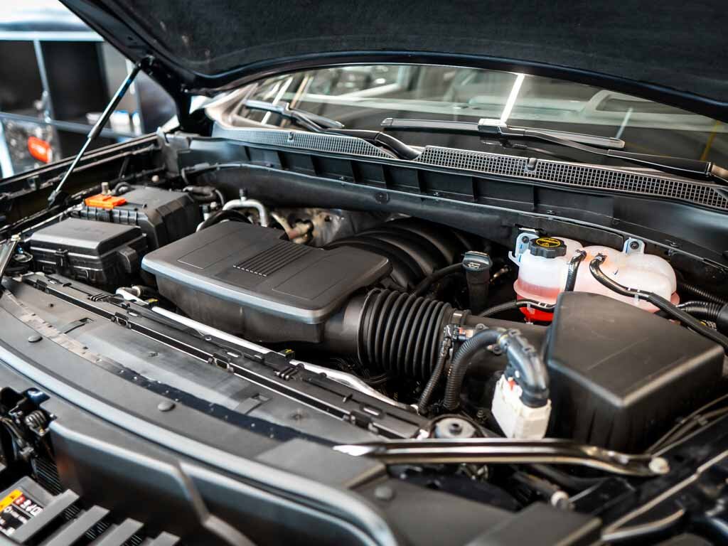 Chevrolet Tahoe SUV 6,2 l 313 kw