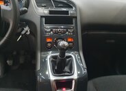 Peugeot 5008 MPV 1,6 l 88 kw