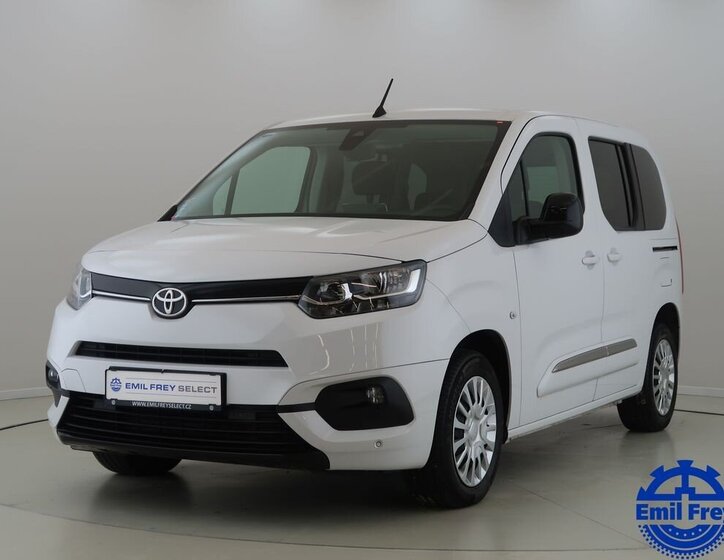 Toyota ProAce Kombi 1,5 l 96 kw