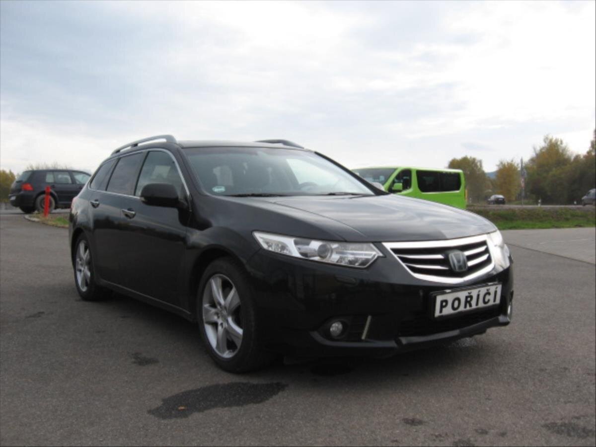 Honda Accord Kombi 2,4 l 148 kw