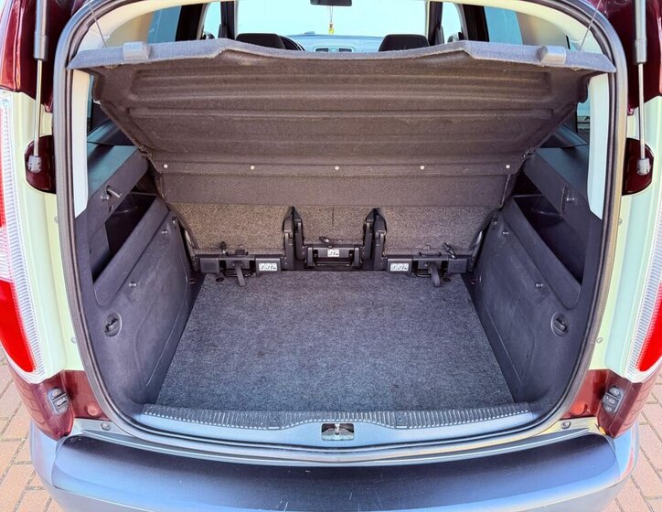 Škoda Roomster Kombi 1,4 l 63 kw