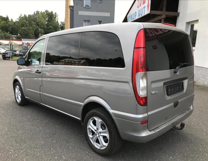Mercedes-Benz Vito 7