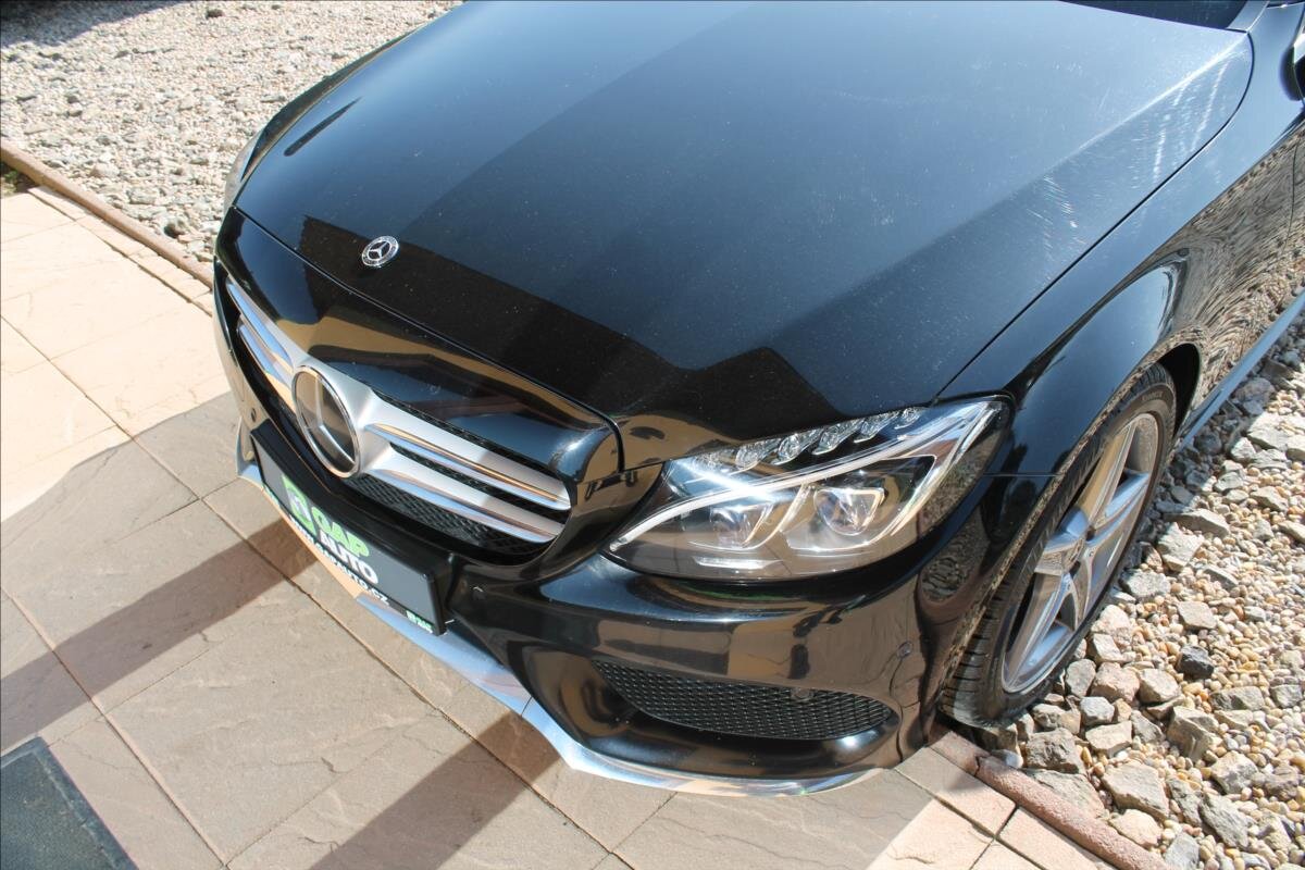 Mercedes-Benz Třídy C Kombi 2,1 l 150 kw