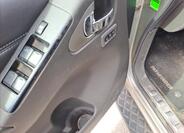 Nissan Pathfinder 9
