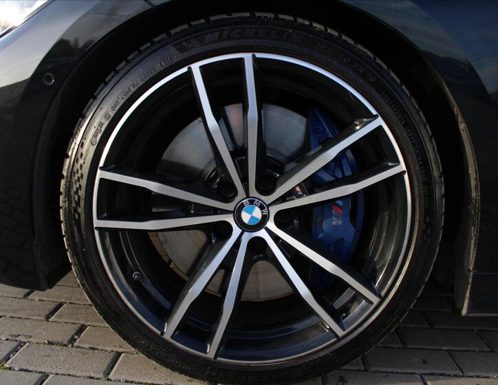 BMW Řada 3 9