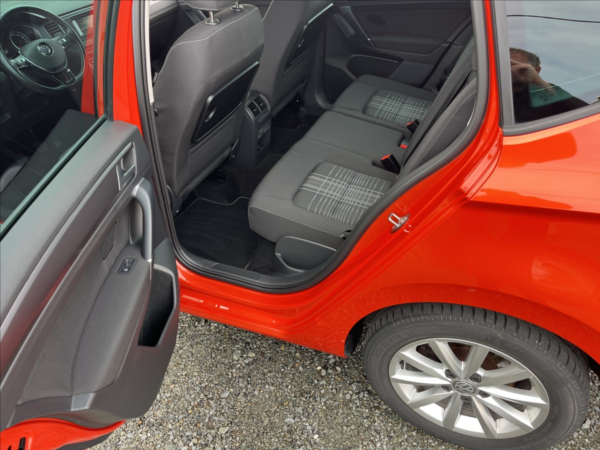 Volkswagen Golf Sportsvan