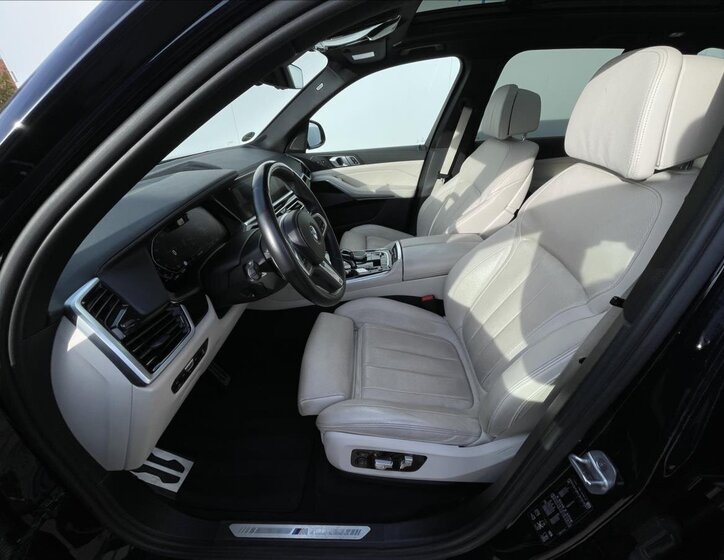 BMW X5 SUV 3,0 l 245 kw