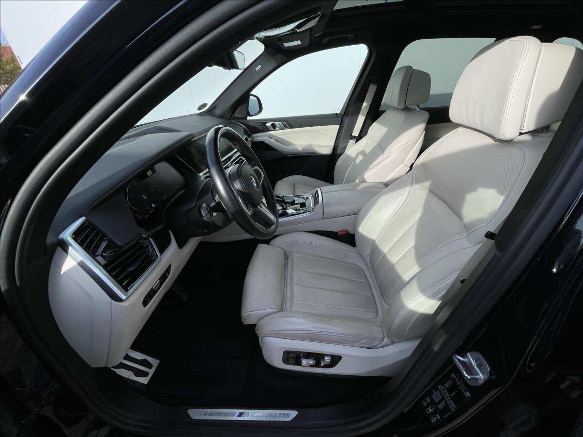 BMW X5 SUV 3,0 l 245 kw