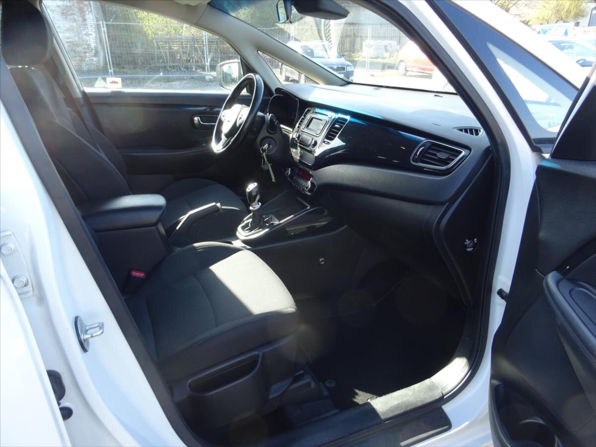 KIA Carens Kombi 1,6 l 99 kw
