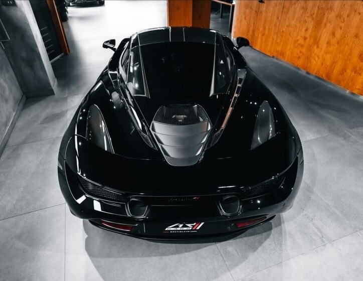 McLaren 720S 9