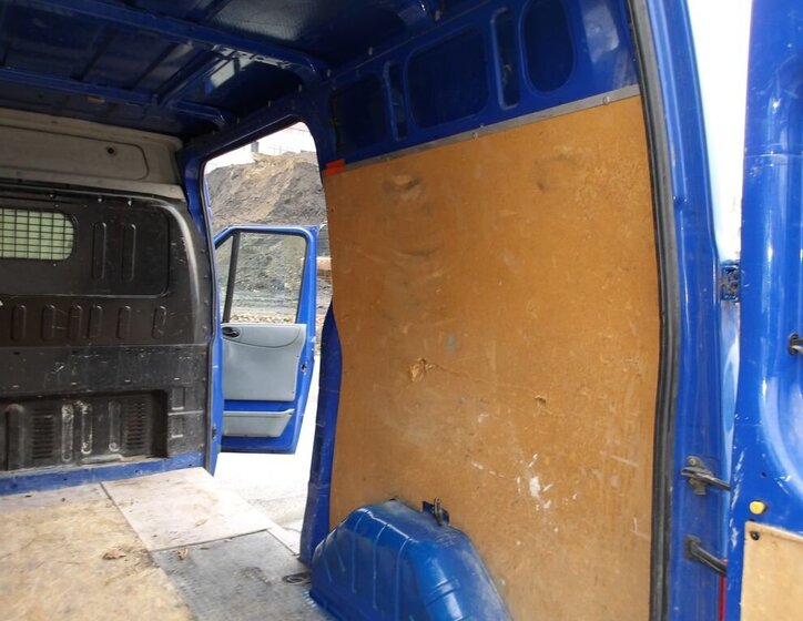 Ford Transit Skříň 2,2 l 63 kw