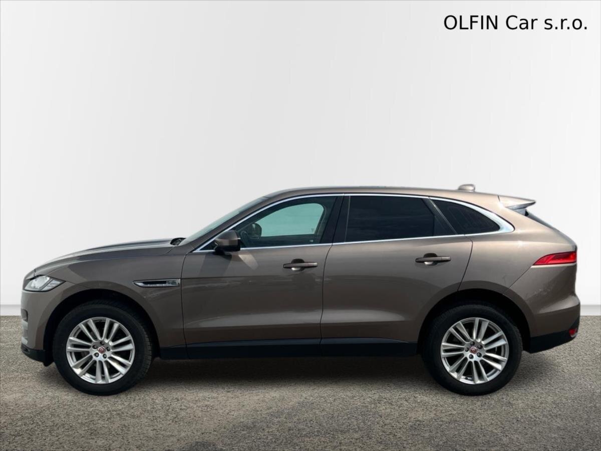 Jaguar F-Pace Kombi 2,0 l 132 kw