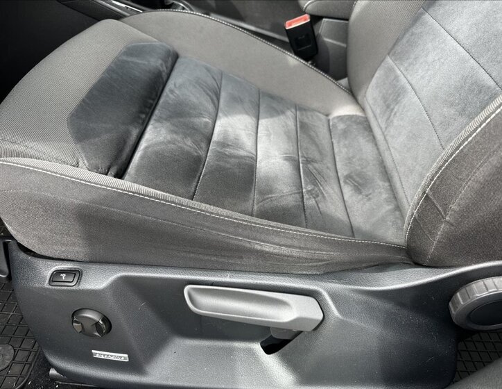 Volkswagen Golf Sportsvan 11