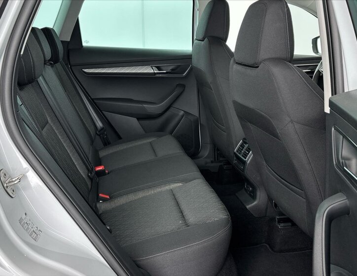 Škoda Karoq SUV / Terénní 1,5 l 110 kw