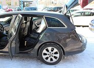 Opel Insignia Kombi 2,0 l 120 kw
