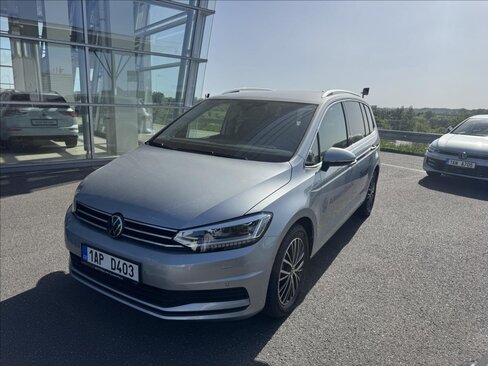 Volkswagen Touran MPV 1,5 l 110 kw