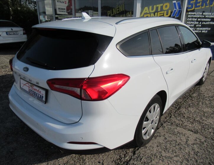 Ford Focus Kombi 1,5 l 70 kw