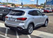 MG HS SUV / Terénní 1,5 l 119 kw