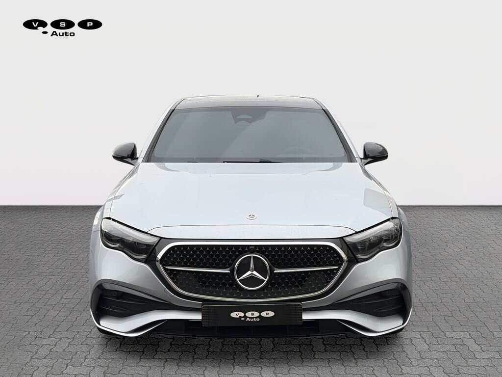 Mercedes-Benz Třídy E Sedan 2,0 l 145 kw