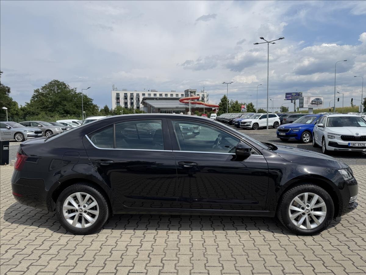 Škoda Octavia Liftback 1,8 l 132 kw