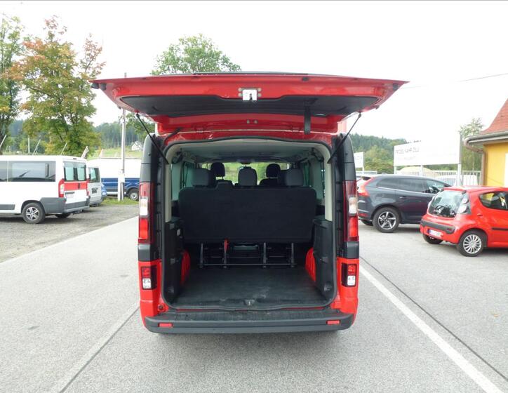 Opel Vivaro 15