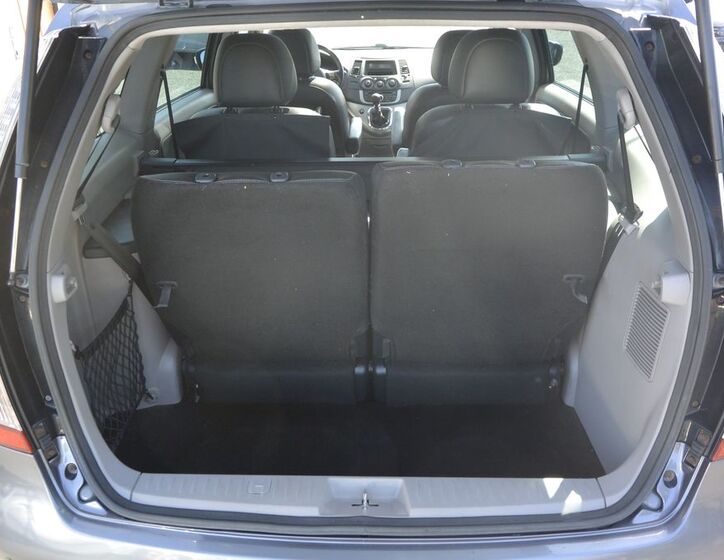 Mitsubishi Grandis 27