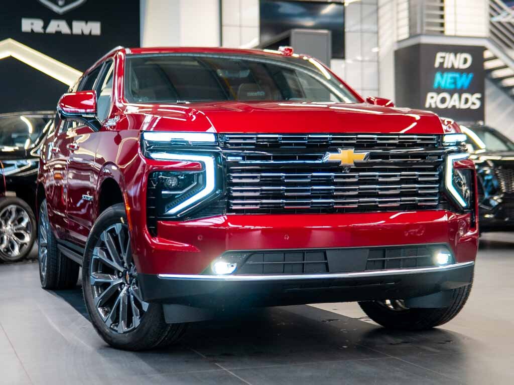 Chevrolet Suburban SUV / Terénní 6,2 l 313 kw