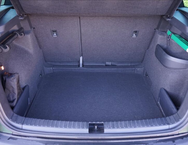 Škoda Karoq SUV / Terénní 2,0 l 110 kw