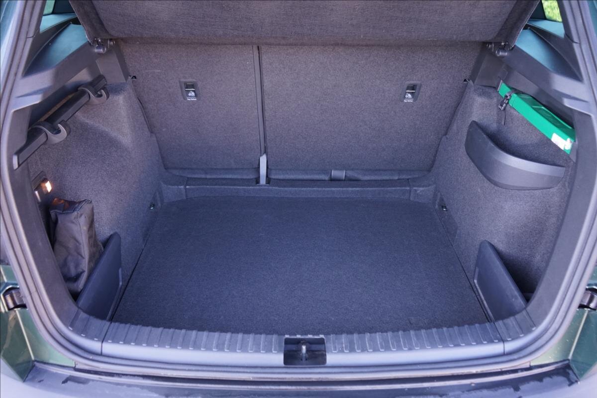 Škoda Karoq SUV / Terénní 2,0 l 110 kw