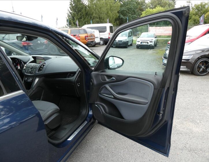 Opel Zafira MPV 2,0 l 121 kw