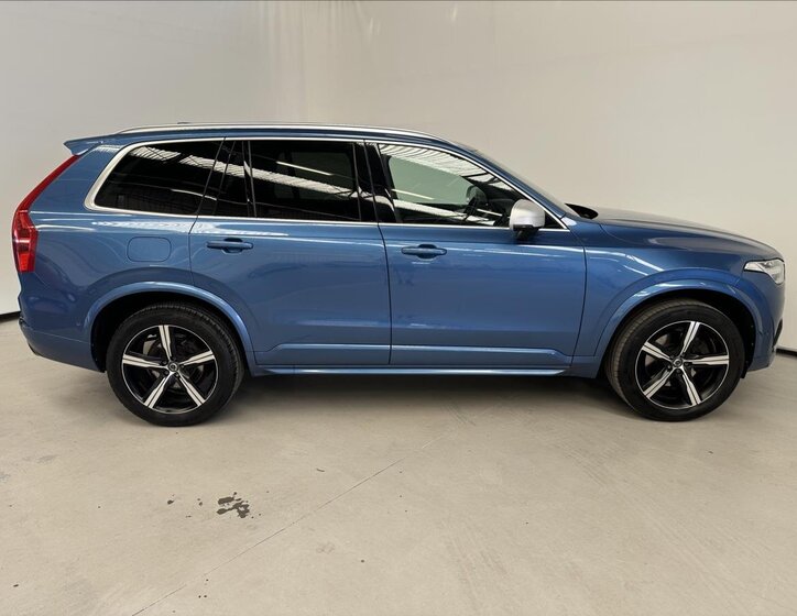 Volvo XC90 SUV 2,0 l 173 kw