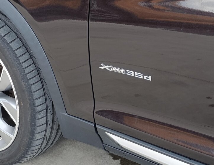 BMW X3 SUV / Terénní 3,0 l 230 kw