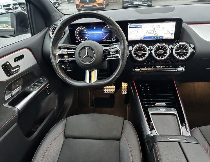 Mercedes-Benz Třídy B 13