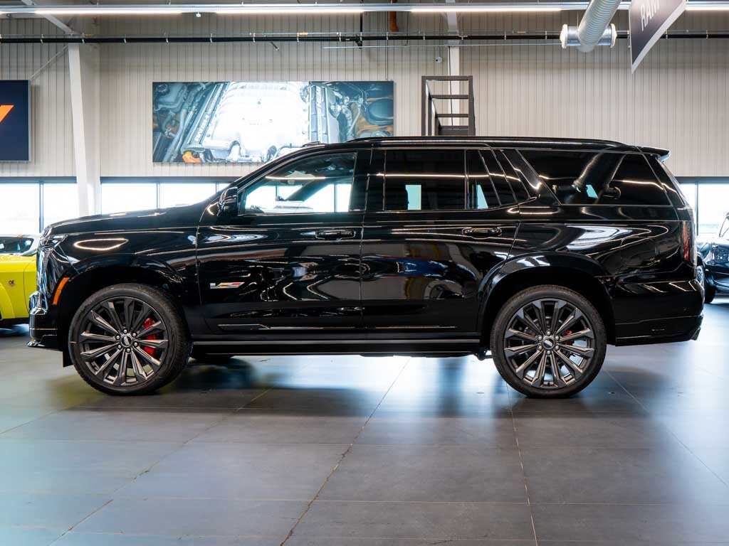 Cadillac Escalade SUV / Terénní 6,2 l 508 kw