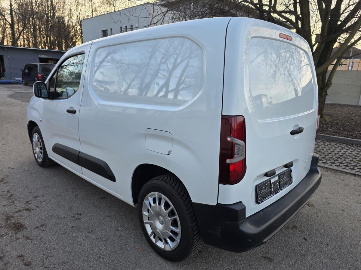 Opel Combo Skříň 1,5 l 75 kw