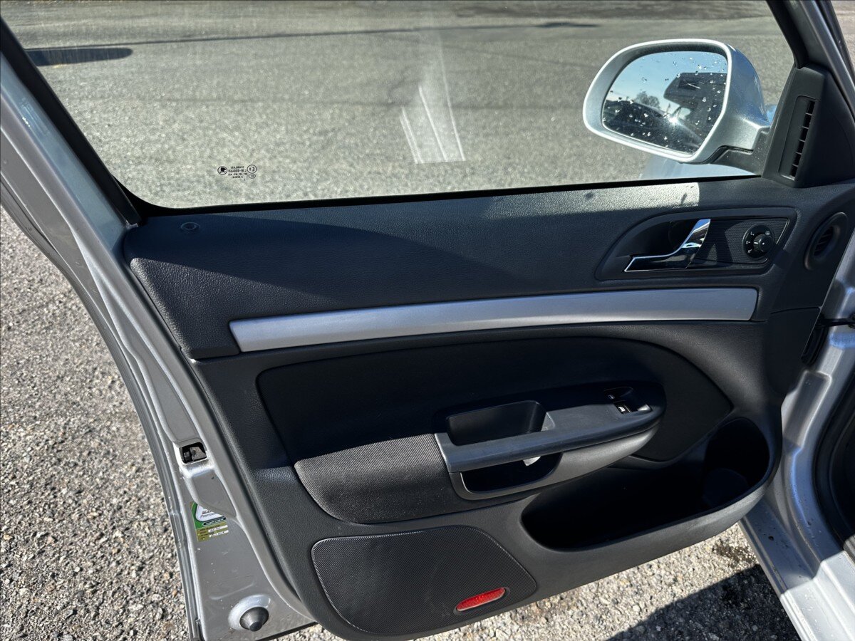 Škoda Octavia Kombi 1,6 l 77 kw